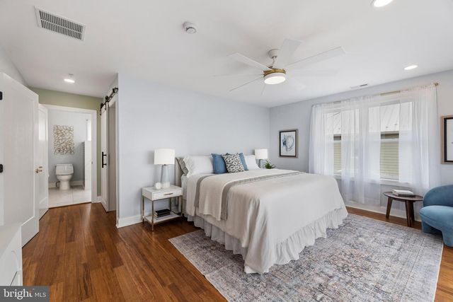 3675 1ST AVE, Edgewater, MD 21037