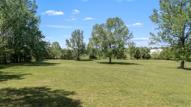 0 Old Columbia Rd, Unionville, TN 37180