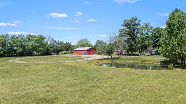 0 Old Columbia Rd, Unionville, TN 37180