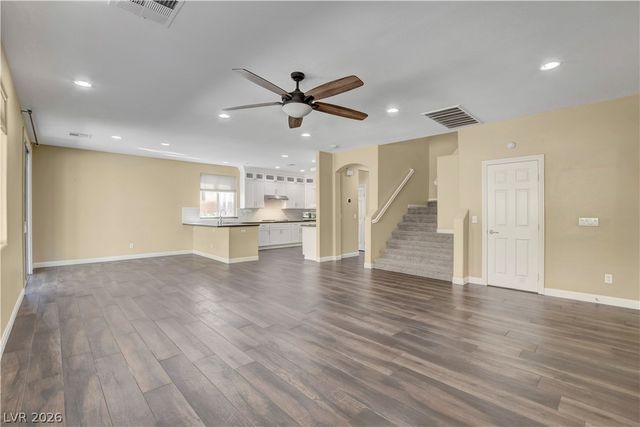 338 Shimmering Moon Street, Henderson, NV 89015