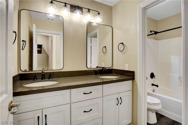 338 Shimmering Moon Street, Henderson, NV 89015