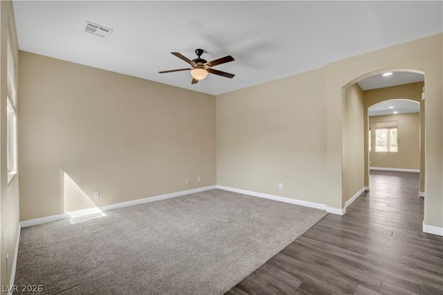 338 Shimmering Moon Street, Henderson, NV 89015