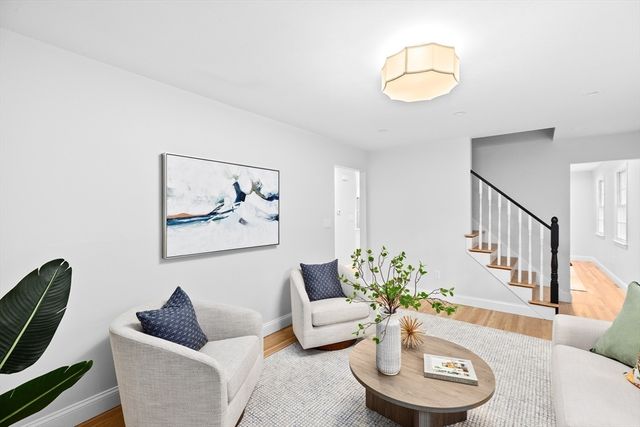 14 Spring Street, Hingham, MA 02043