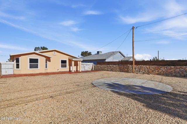 7017 PANDORA Street, El Paso, TX 79904