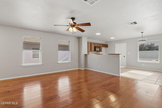 7017 PANDORA Street, El Paso, TX 79904