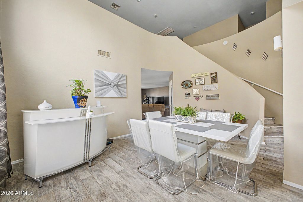 2916 W GLASS Lane, Phoenix, AZ 85041 — photo 5