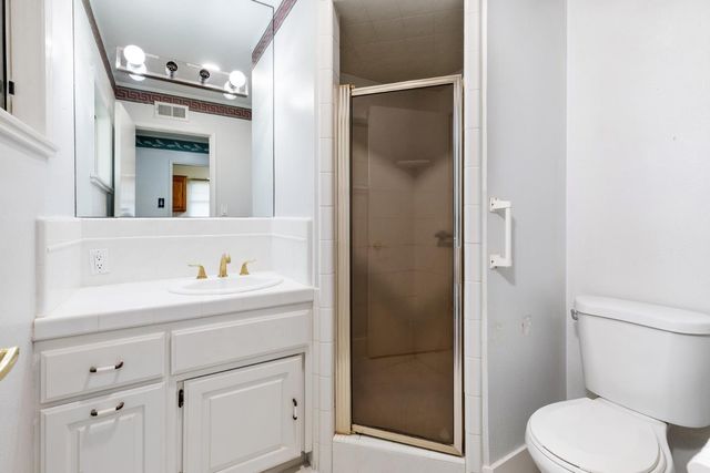 12265 E Dinuba Avenue, Selma, CA 93662