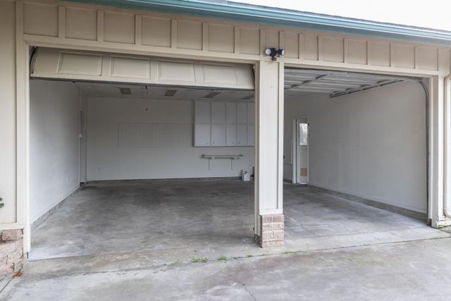 12265 E Dinuba Avenue, Selma, CA 93662