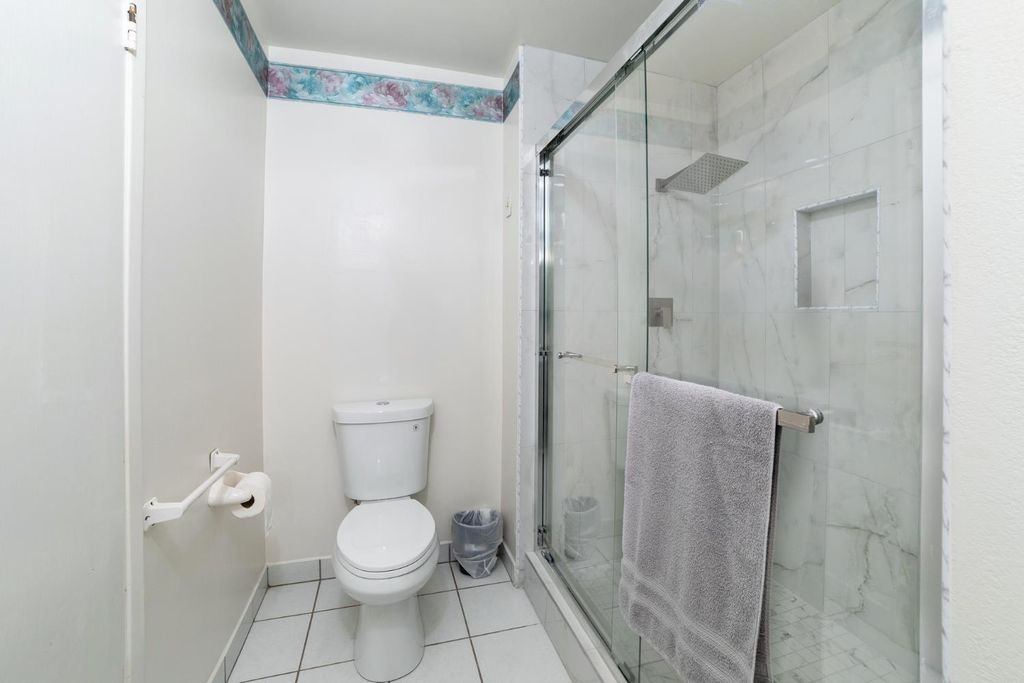 Image 35 of property listing at 12265 E Dinuba Avenue, Selma, CA 93662