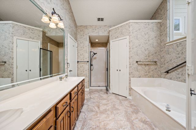 2211 Marvin Gardens Street, Arlington, TX 76011