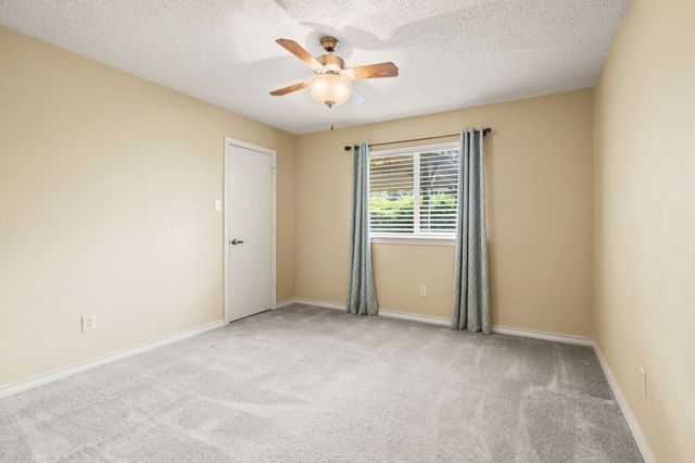 2211 Marvin Gardens Street, Arlington, TX 76011