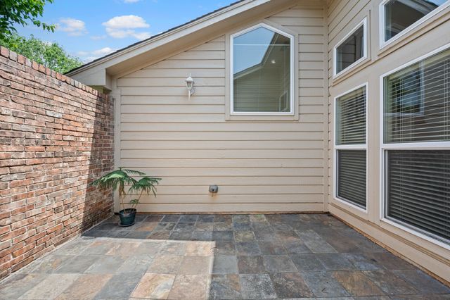 2211 Marvin Gardens Street, Arlington, TX 76011