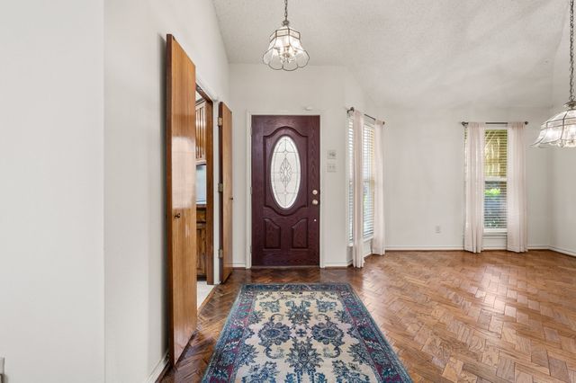 2211 Marvin Gardens Street, Arlington, TX 76011