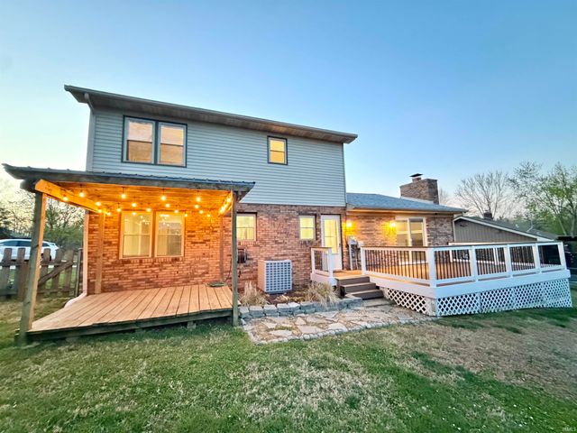 5645 Gardenia Drive, Newburgh, IN 47630