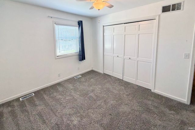 5645 Gardenia Drive, Newburgh, IN 47630