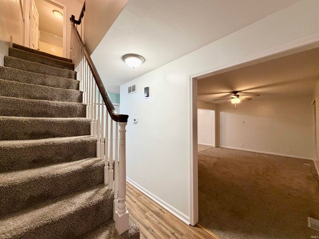 5645 Gardenia Drive, Newburgh, IN 47630