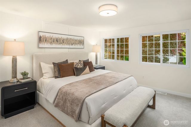 12523 NE 138th Place, Kirkland, WA 98034