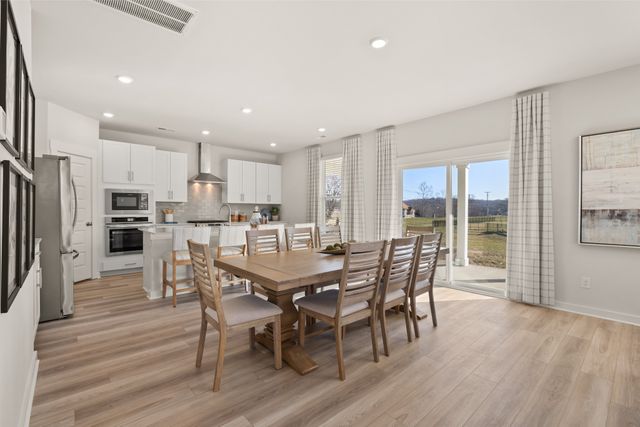 561 Sugarberry Court, Clarksville, TN 37043