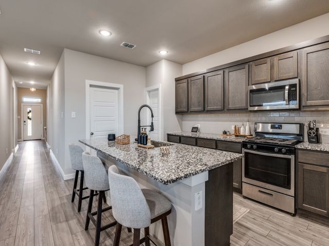 626 Congressional Avenue, Red Oak, TX 75154