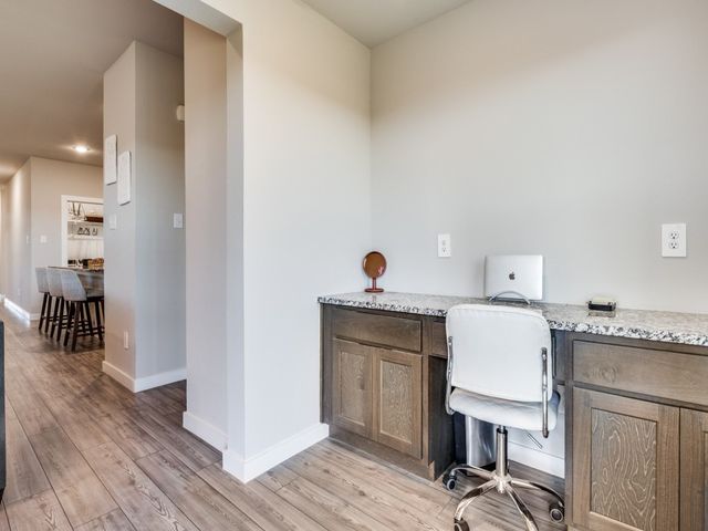 626 Congressional Avenue, Red Oak, TX 75154