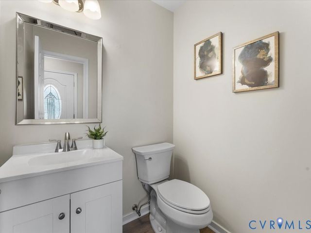 7423 Pineleaf Dr, North Chesterfield, VA 23234