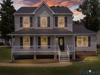 7423 Pineleaf Dr, North Chesterfield, VA 23234