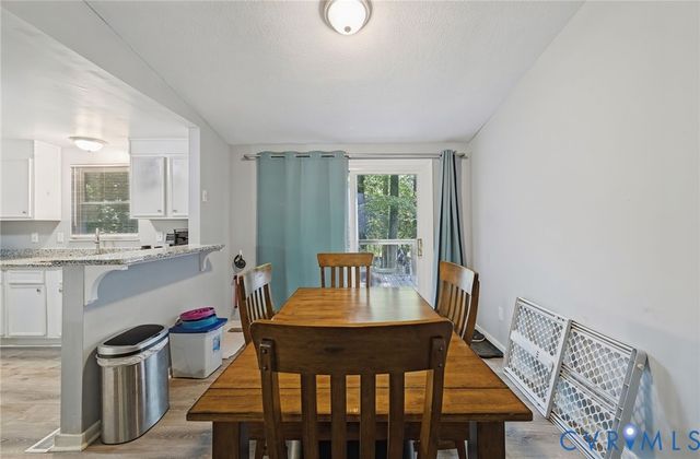 2709 Sutters Mill Ct, Midlothian, VA 23112
