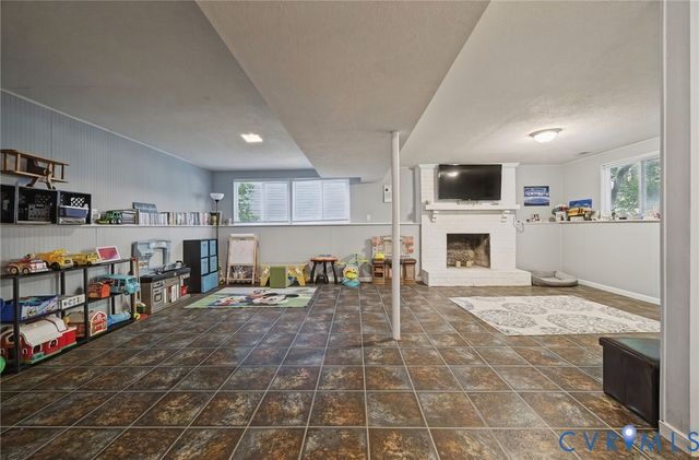 2709 Sutters Mill Ct, Midlothian, VA 23112