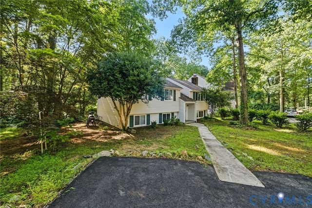 2709 Sutters Mill Ct, Midlothian, VA 23112