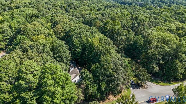 2709 Sutters Mill Ct, Midlothian, VA 23112