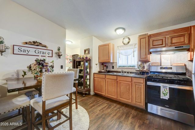 7807 E MAIN Street H-27, Mesa, AZ 85207