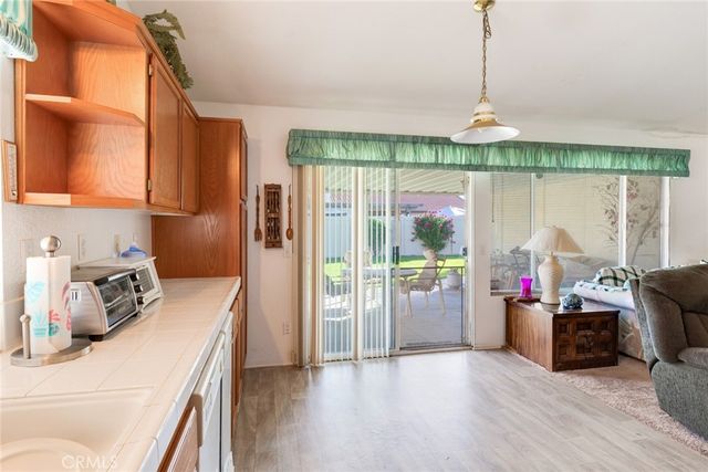 2944 Hampton Avenue, Hemet, CA 92545