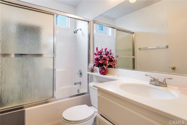 2944 Hampton Avenue, Hemet, CA 92545