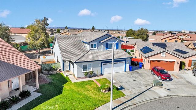 13446 Dover Lane, Victorville, CA 92392