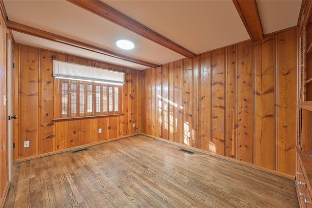 6204 S McKinley Avenue, Oklahoma City, OK 73139