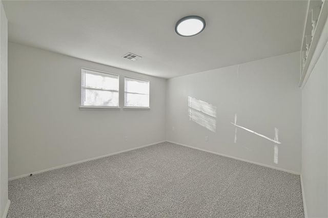 6204 S McKinley Avenue, Oklahoma City, OK 73139