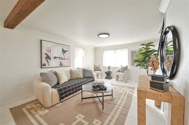 6204 S McKinley Avenue, Oklahoma City, OK 73139