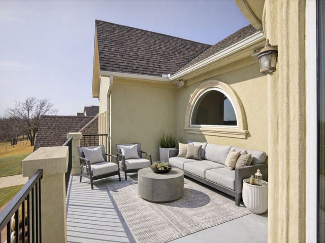 3072 Rosebud Court, Grand Prairie, TX 75104