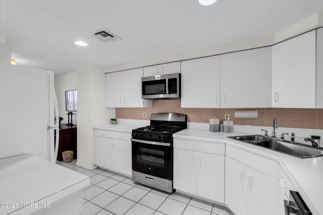 422 Ocean Boulevard N 2D, Long Branch, NJ 07740