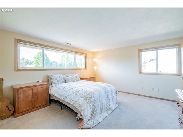 2935 CEDARWOOD Ct Se, Albany, OR 97322
