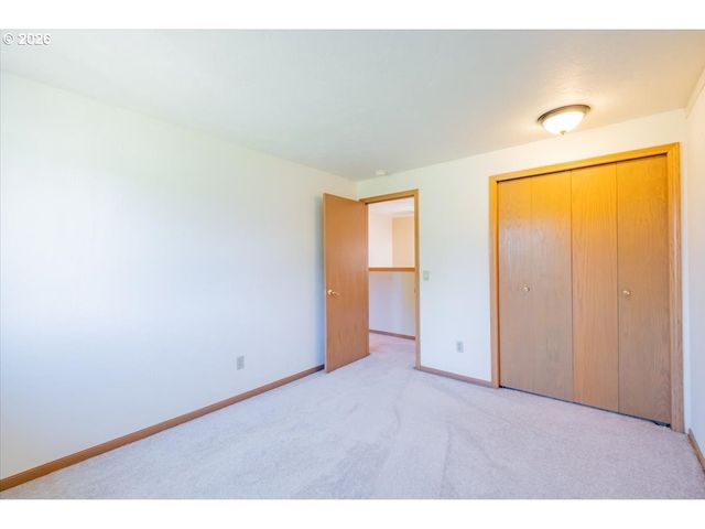 2935 CEDARWOOD Ct Se, Albany, OR 97322