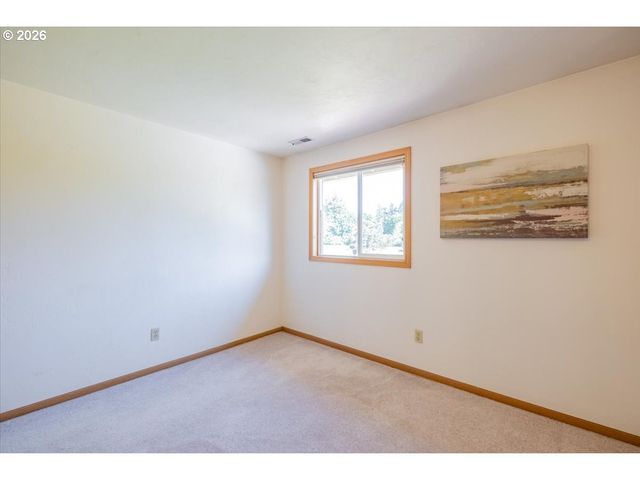 2935 CEDARWOOD Ct Se, Albany, OR 97322