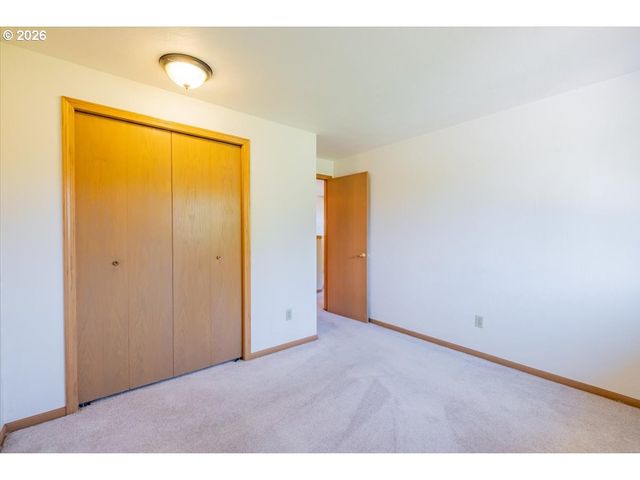 2935 CEDARWOOD Ct Se, Albany, OR 97322