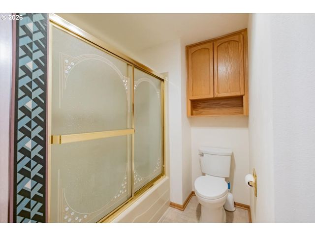 2935 CEDARWOOD Ct Se, Albany, OR 97322