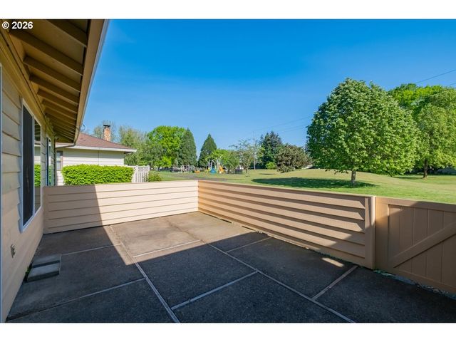 2935 CEDARWOOD Ct Se, Albany, OR 97322