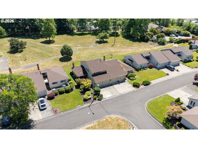 2935 CEDARWOOD Ct Se, Albany, OR 97322
