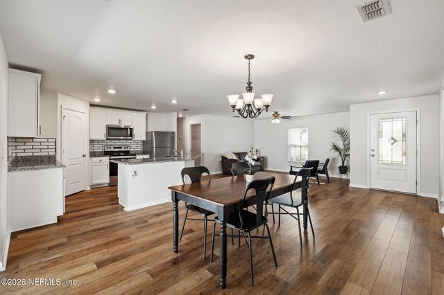 9 RYECARR Place, Palm Coast, FL 32164