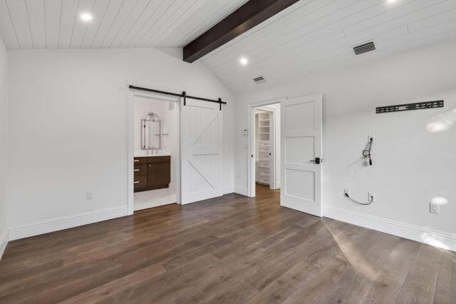 105 W Tarpon Lane, Jupiter, FL 33477