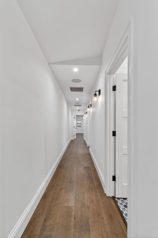 105 W Tarpon Lane, Jupiter, FL 33477