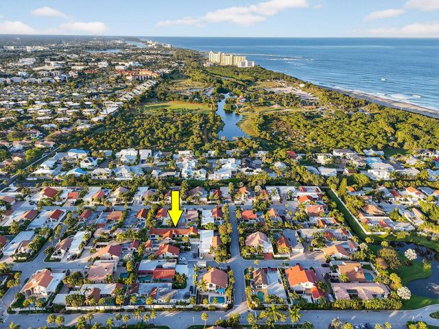 105 W Tarpon Lane, Jupiter, FL 33477